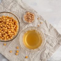 Apa de naut (aquafaba) redusa Apa de naut (aquafaba) redusa