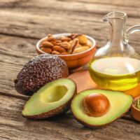 Grăsimi sănătoase vs. grăsimi nocive: tipuri, diferențe și alimente bogate în grăsimi bune grasimi sanatoase