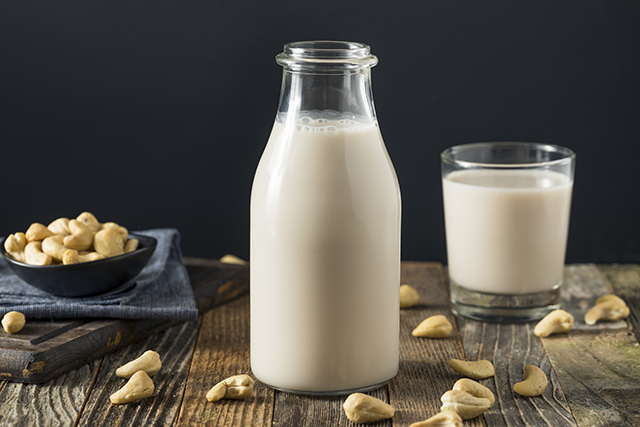 Laptele din caju – cum îl poți face acasă